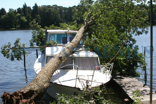 motorboot yachtcharter